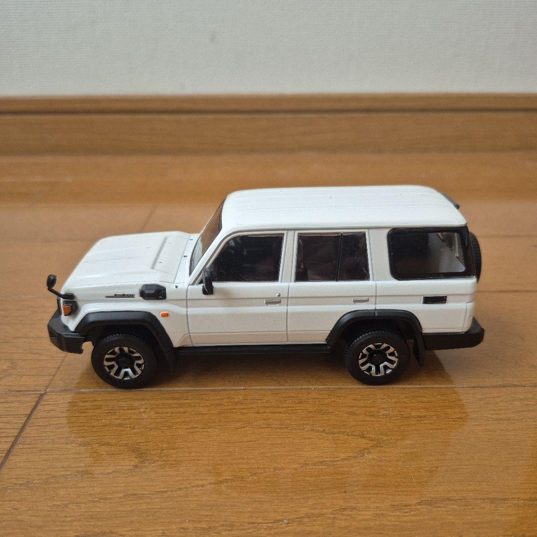 ランドクルーザー７０　ミニカー