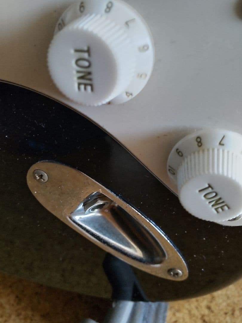 Legend　ストラトキャスターコピーモデル