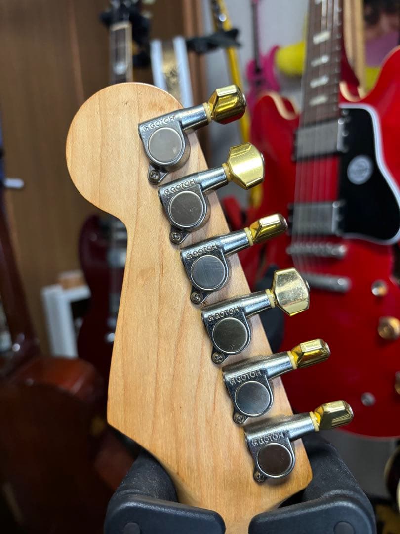 squier ST-33 MADE IN JAPAN Oシリアル