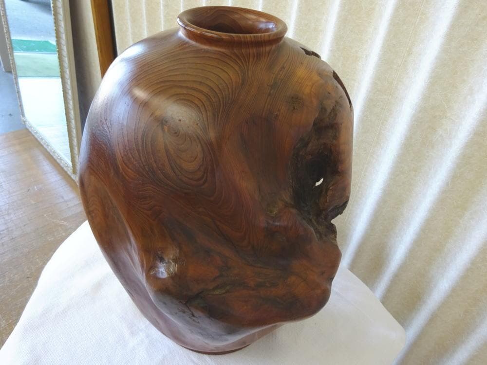 稀少　屋久杉　銘木　壺　花器　泡瘤　虎杢　泡杢　伝統工芸品　世界遺産　美術品　②