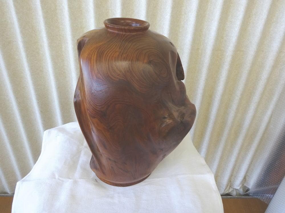 稀少　屋久杉　銘木　壺　花器　泡瘤　虎杢　泡杢　伝統工芸品　世界遺産　美術品　②