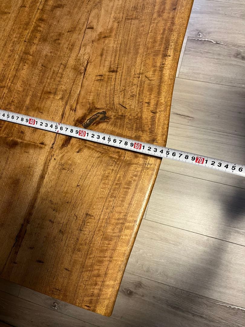 コーヒーテーブル