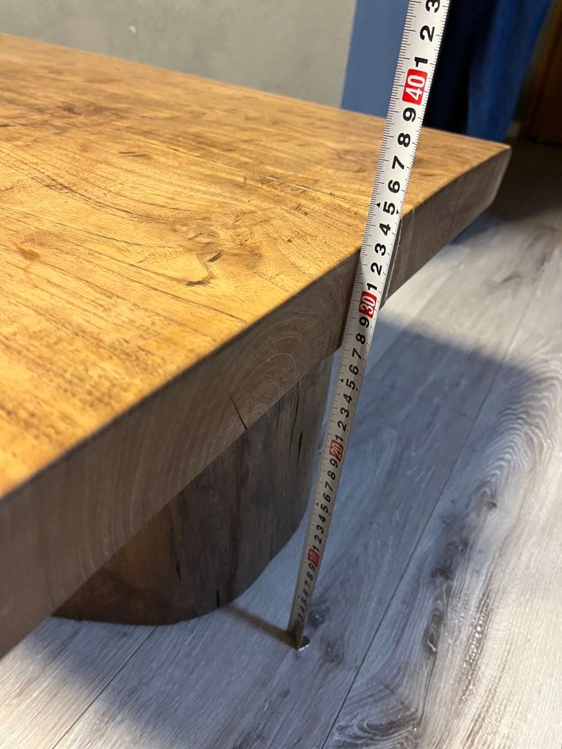 コーヒーテーブル