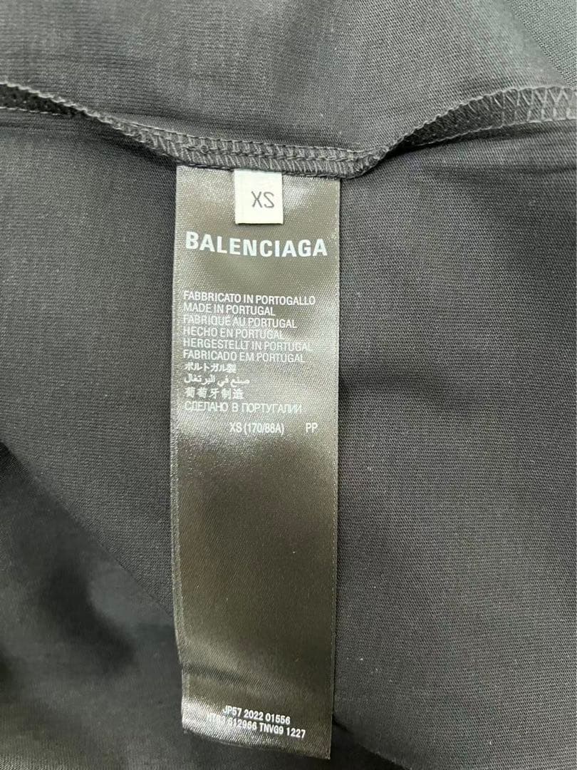 バレンシアガ 　アクティブウェア Tシャツ ブラック　新品同様