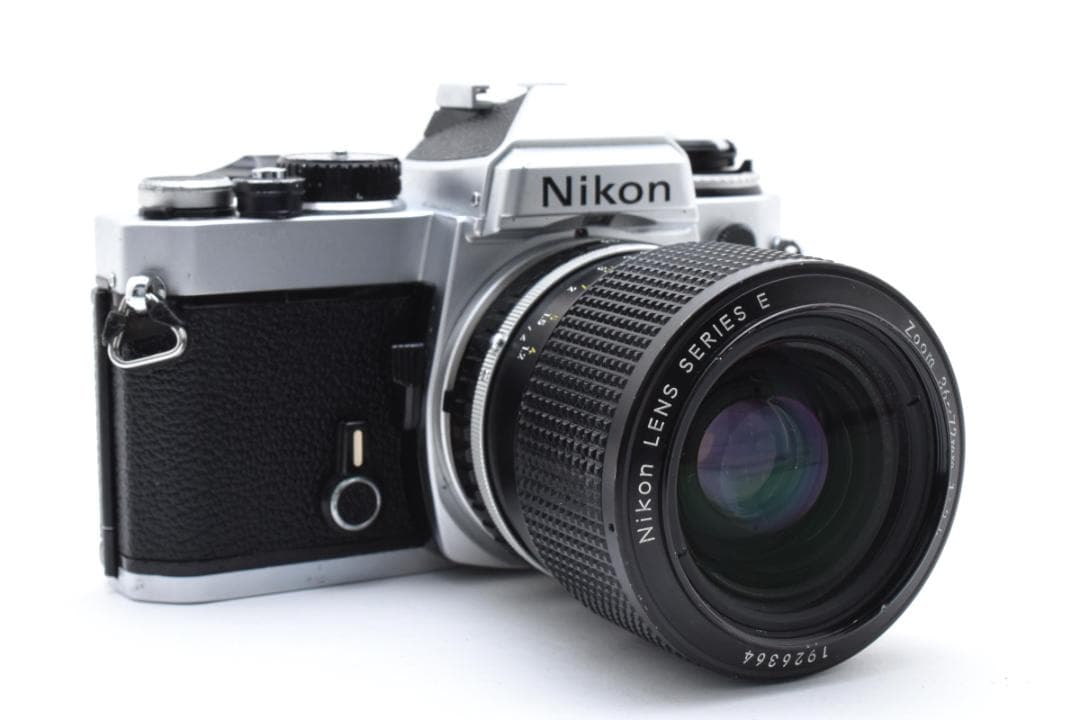 良品 Nikon FE フィルムカメラ + 36-72mm F3.5 レンズ