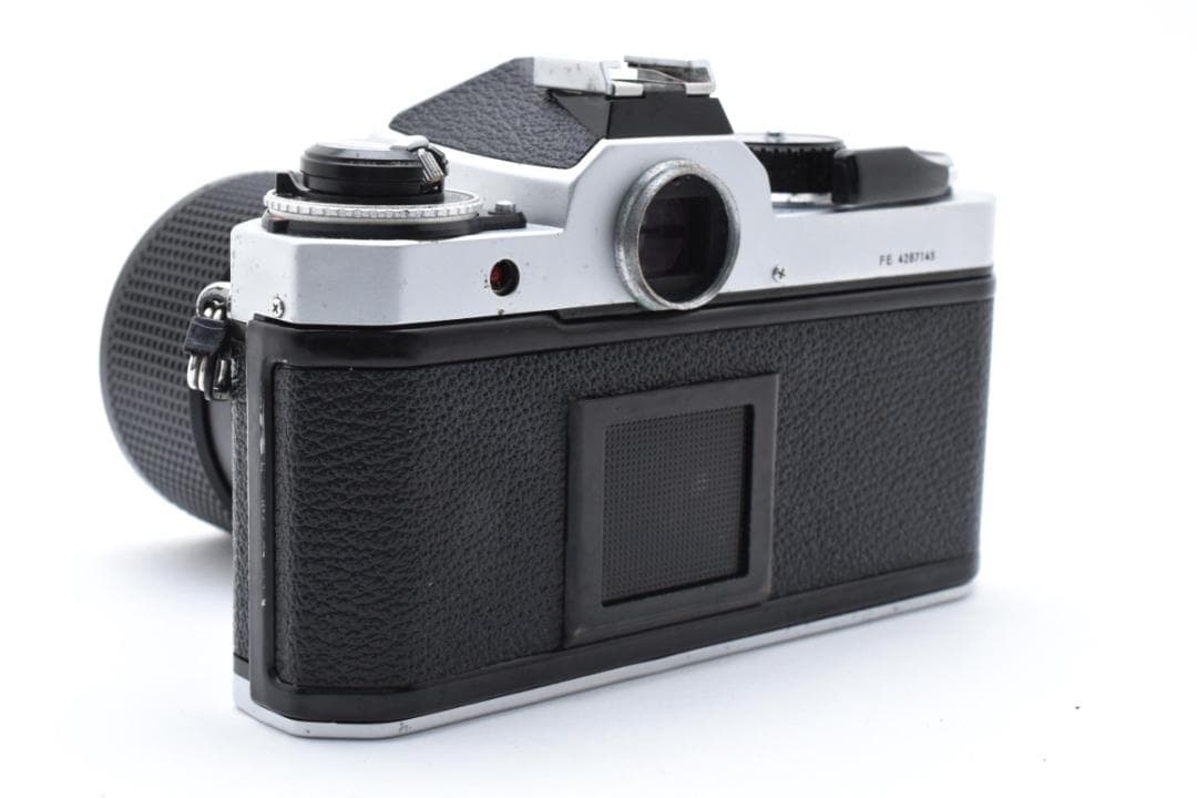 良品 Nikon FE フィルムカメラ + 36-72mm F3.5 レンズ