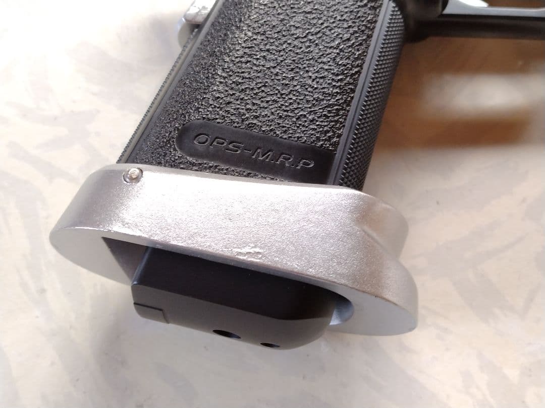 東京マルイ ハイキャパ ５.１　１８歳用ガスブローバックガン　カスタム品