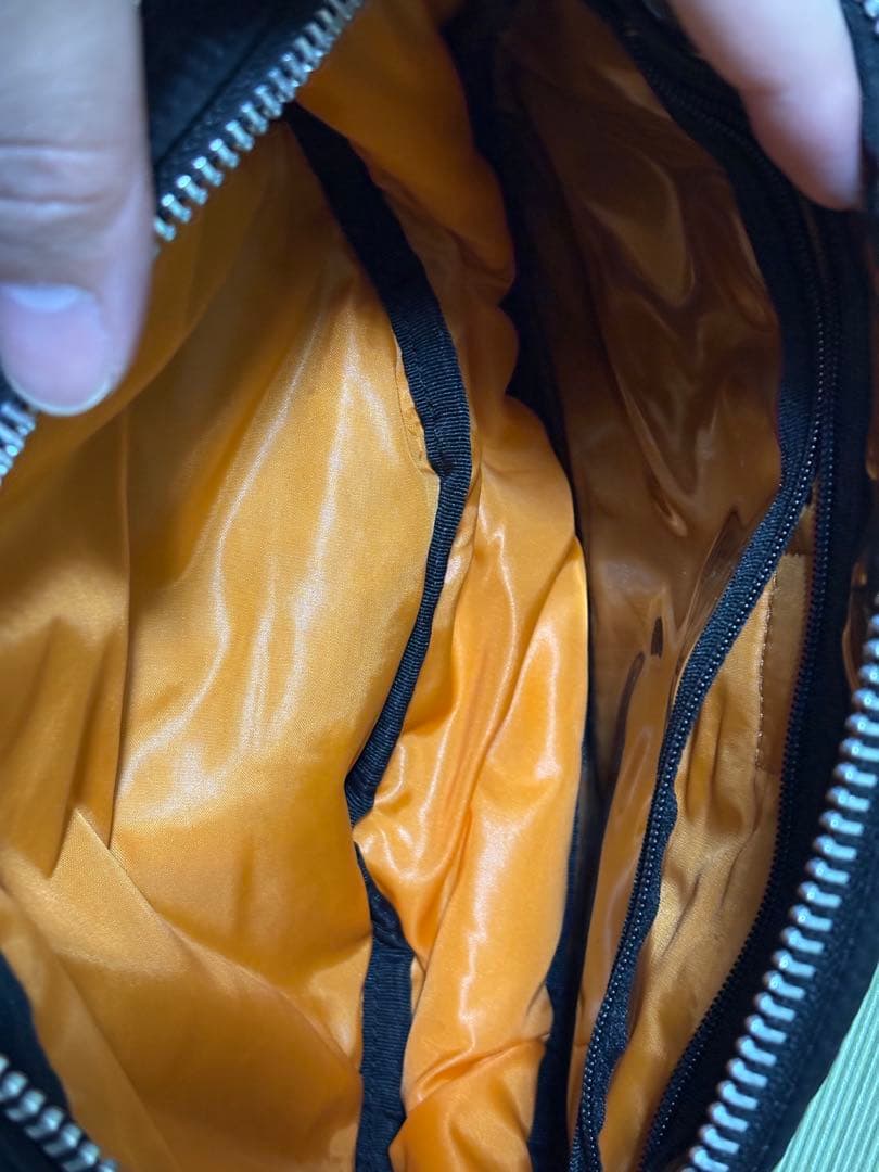 ポーター 　PORTER　　タンカー ハーフムーン ショルダーバッグ