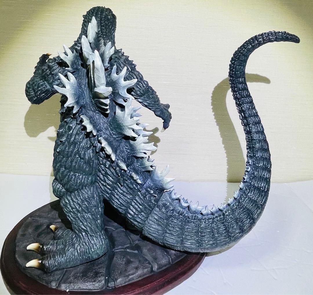 東宝怪獣シリーズ　巨大リアルフィギュア　ゴジラ