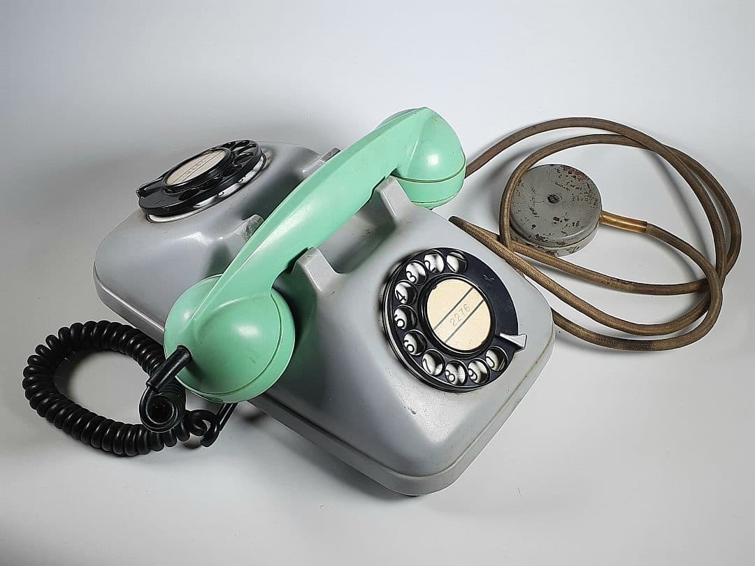 ボーズホーン　ダイヤル式　電話機　昭和38年12月製造　岩崎通信機　日東通信機