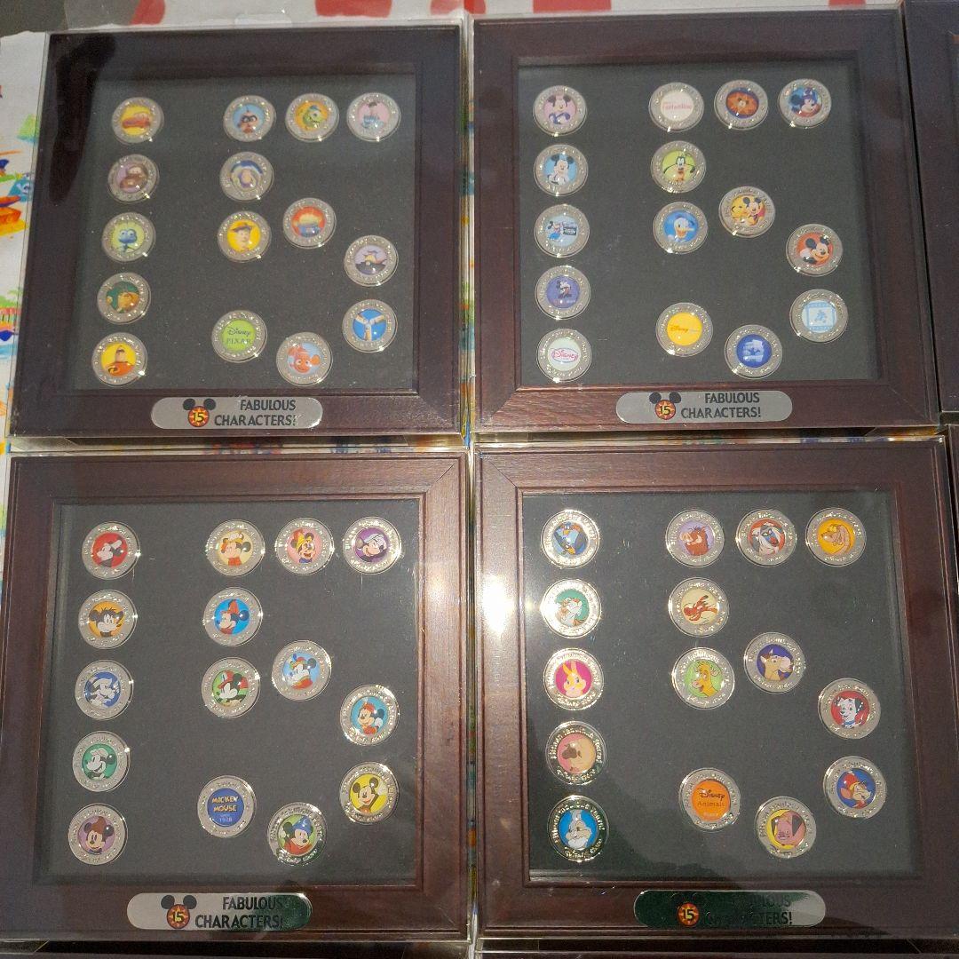レア　ディズニーストア　コレクタブルカフスボタン　フルセット