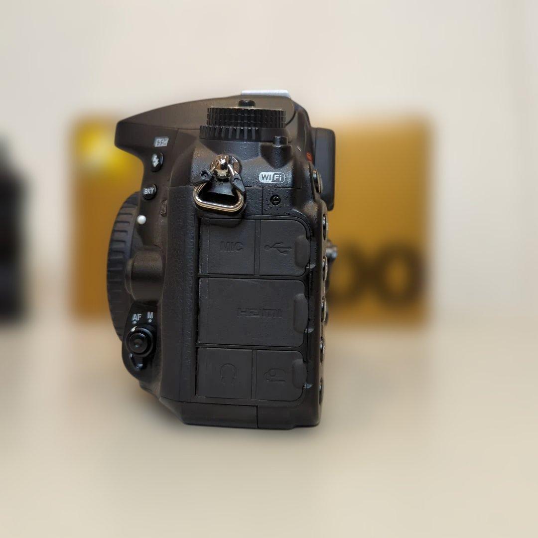 美品♫　Nikon D7200 デジタル一眼レフカメラ