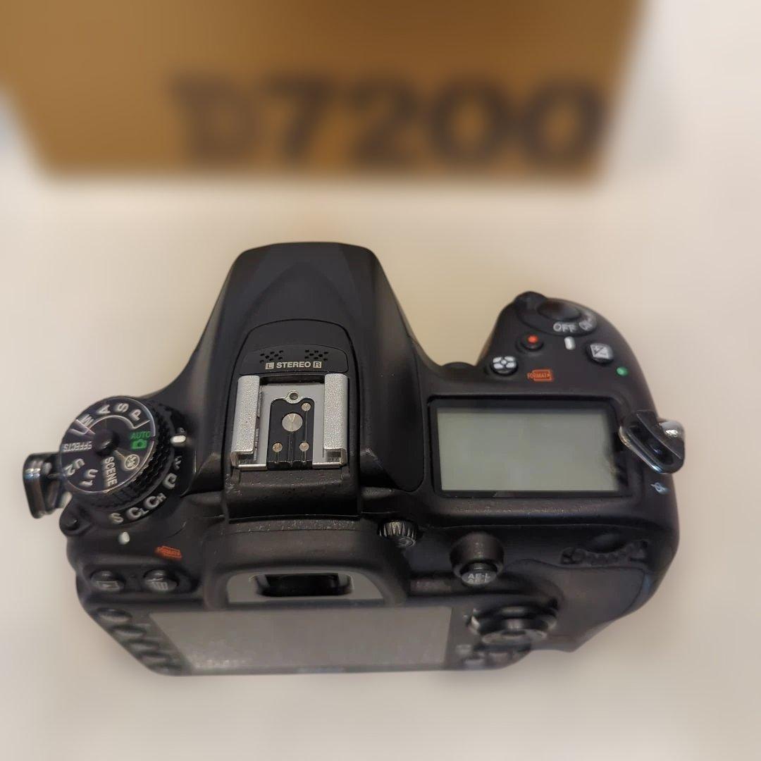 美品♫　Nikon D7200 デジタル一眼レフカメラ