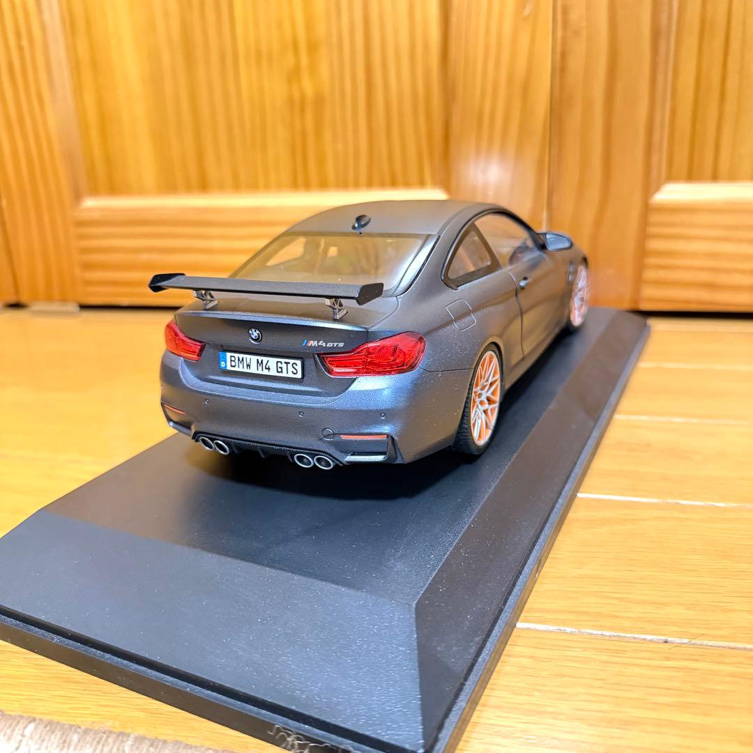 ミニチャンプス 1/18 BMW M4 GTS 2016 ダークグレー
