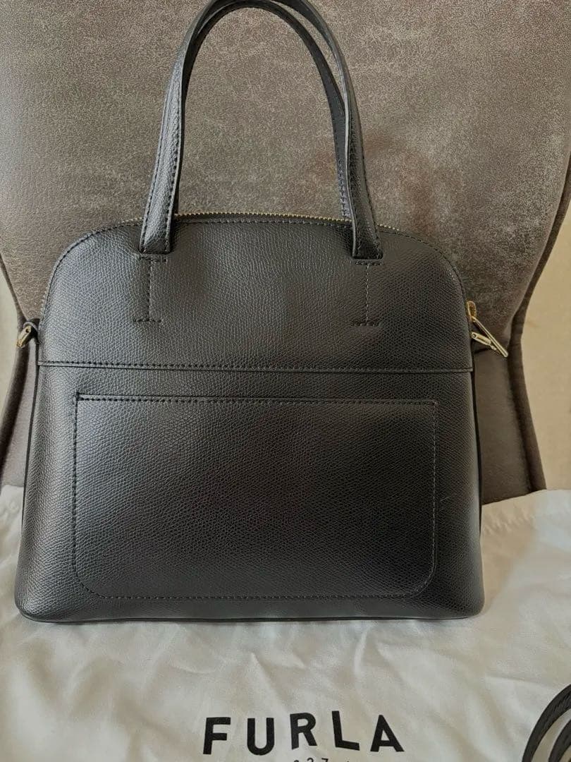 FURLA フルラ パイパー Sドームハンドバッグ 2way ブラック美品