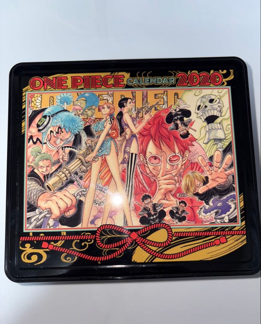 ONE PIECE コミックカレンダー特製缶入り日めくりカレンダー 2020 缶