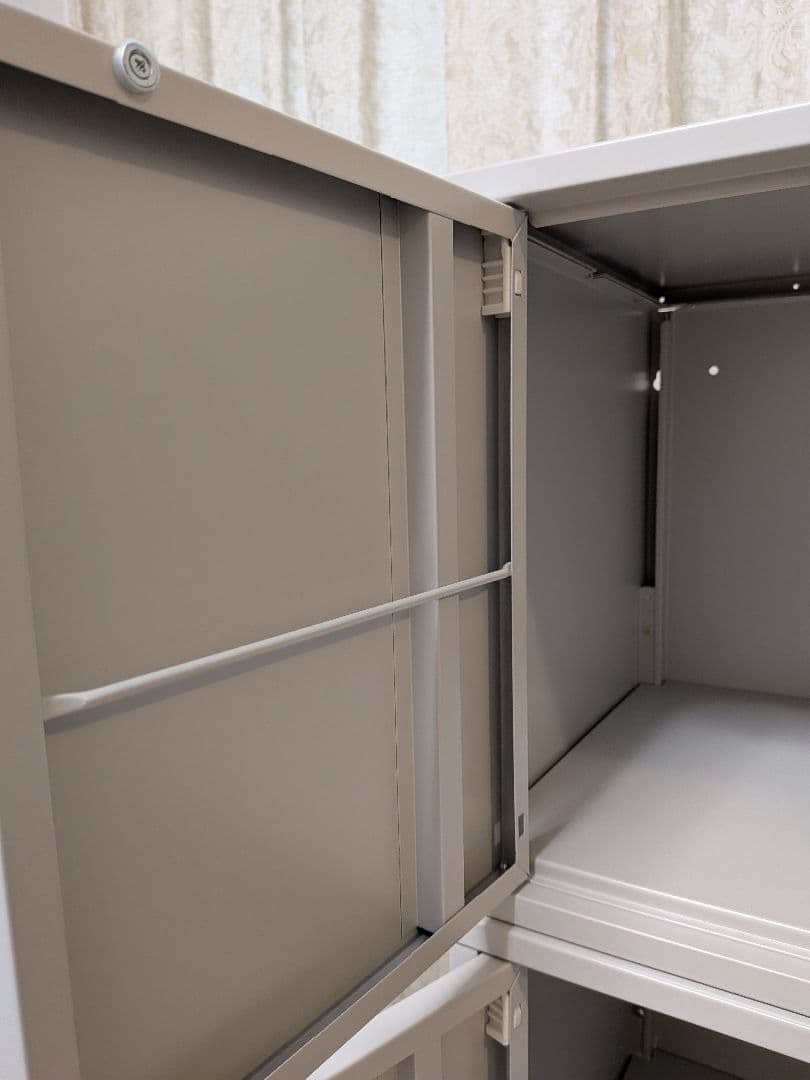 IKEA LIXHULT リックスフルト 2台 グレー 送料込 組立て済 未使用