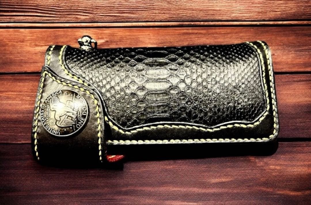 最高級 ブラックパイソン本革 長財布 栃木レザー Gravy Leather