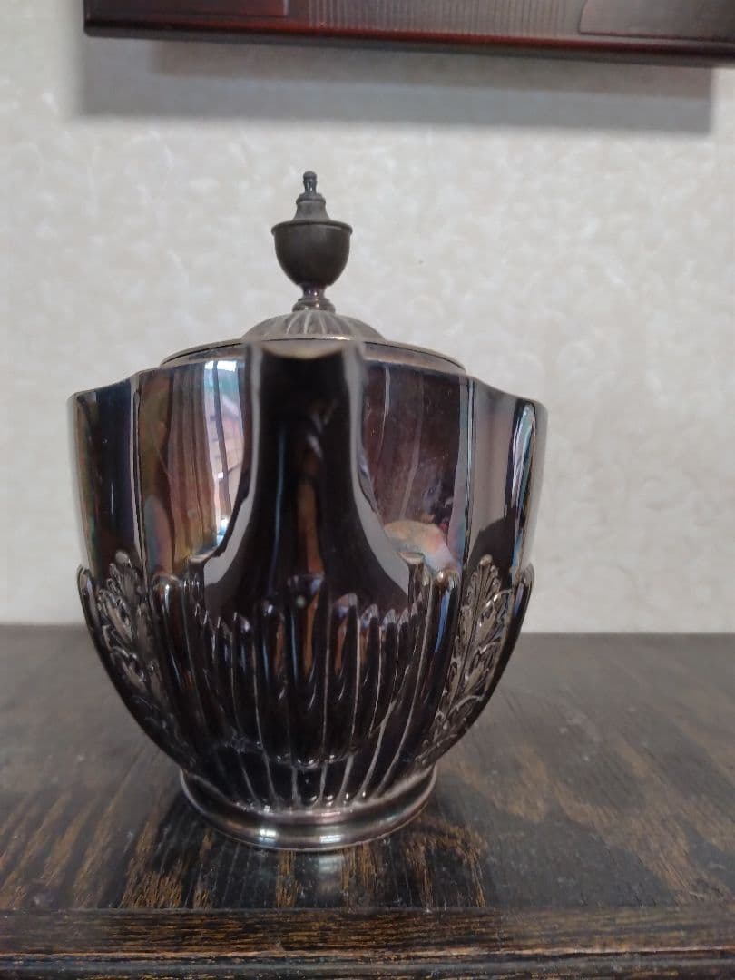 英国イギリスビンテージ　シルバープレート　ティーポット　アンティーク　レトロ