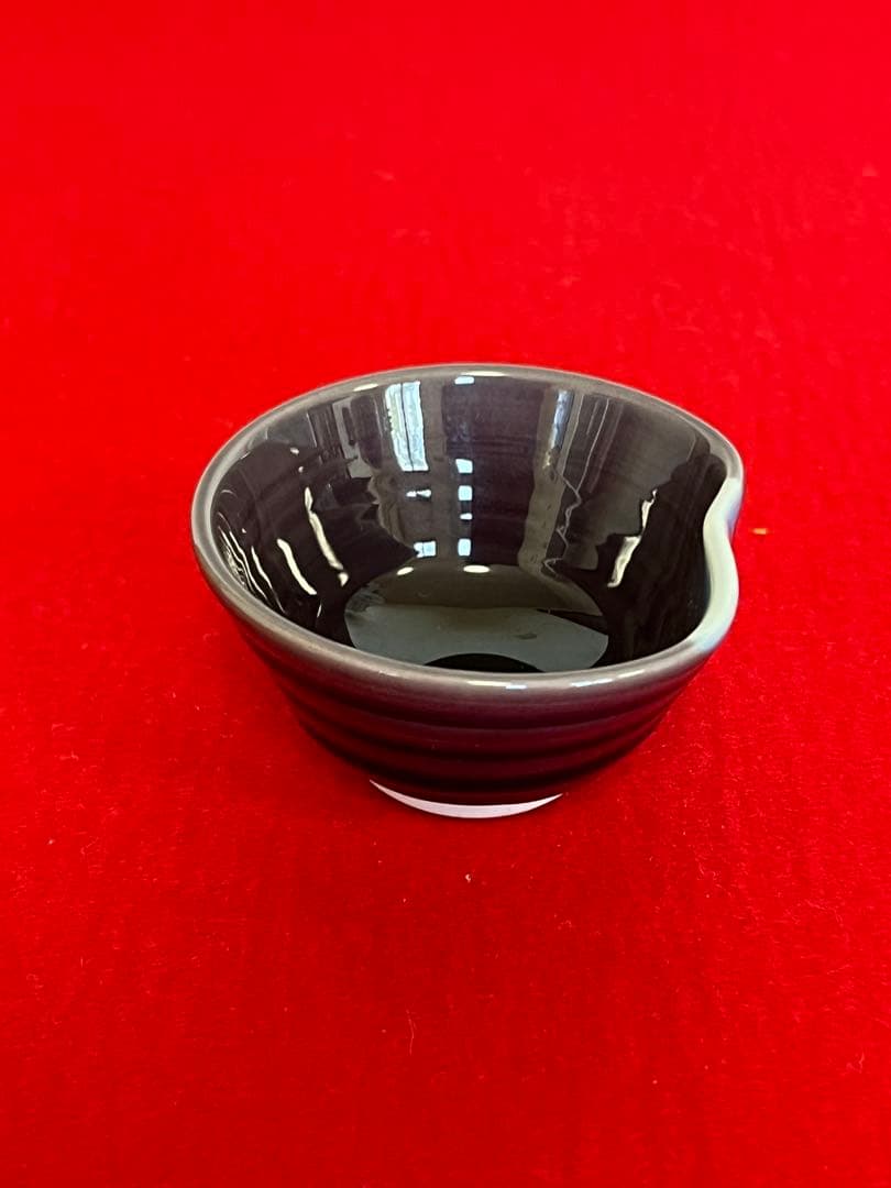 人間国宝 三代 徳田八十吉 正彦銘 ぐい呑み 共箱 共布 陶歴付き T146