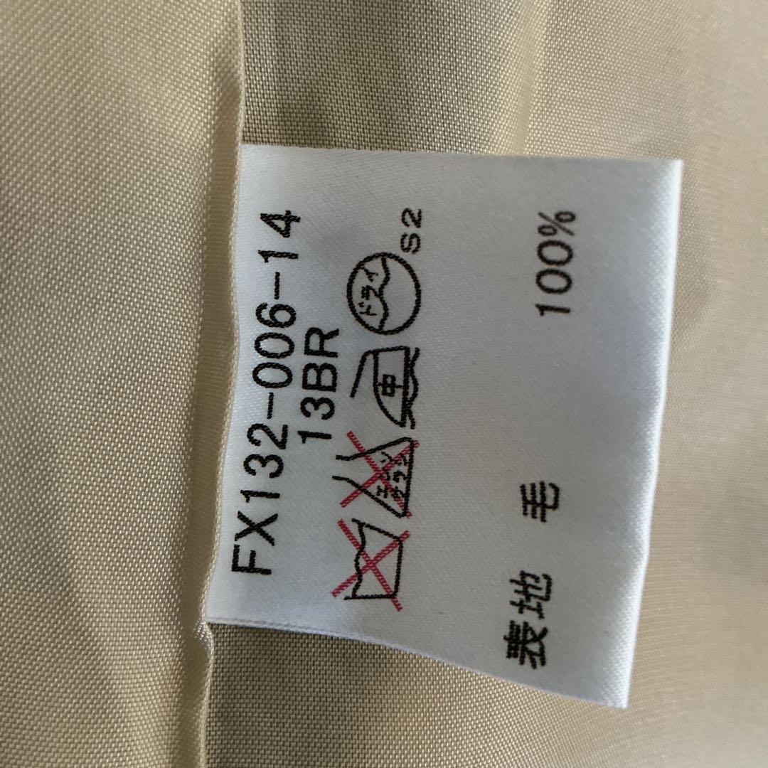 バーバリーロンドン　ウールスカート13号　ベージュ、ブラック2点おまとめ