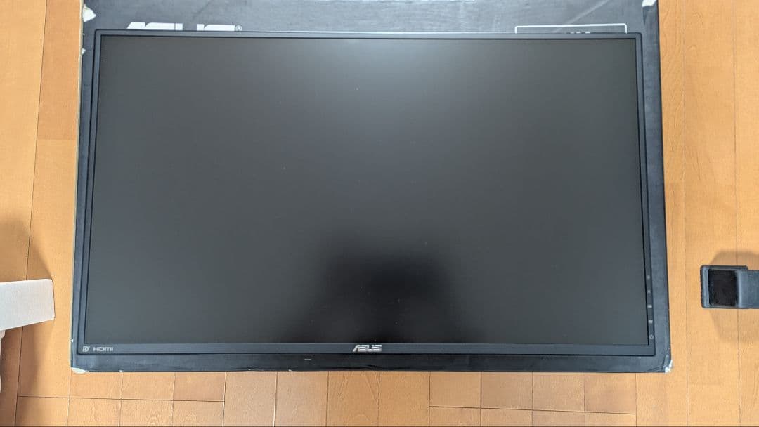 2022年製 ASUSゲーミングモニター 27インチ VG278QR-J