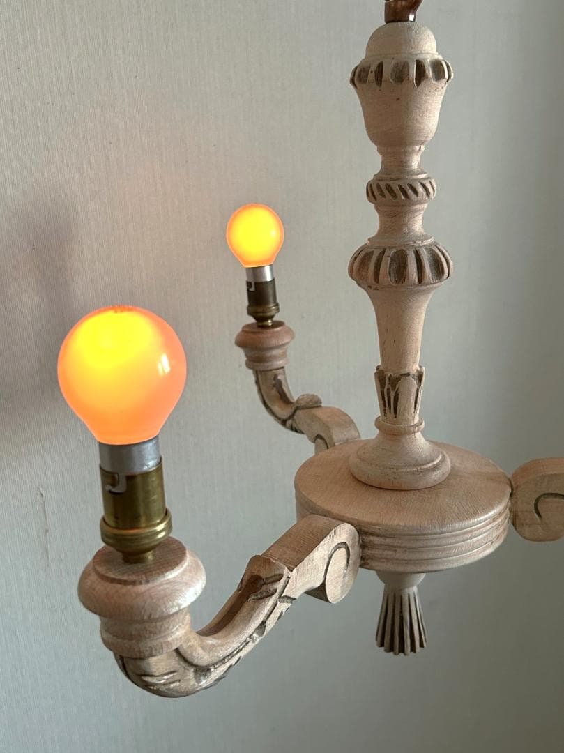 フランスアンティーク　木製シャンデリア　３灯　シャビー　店舗什器