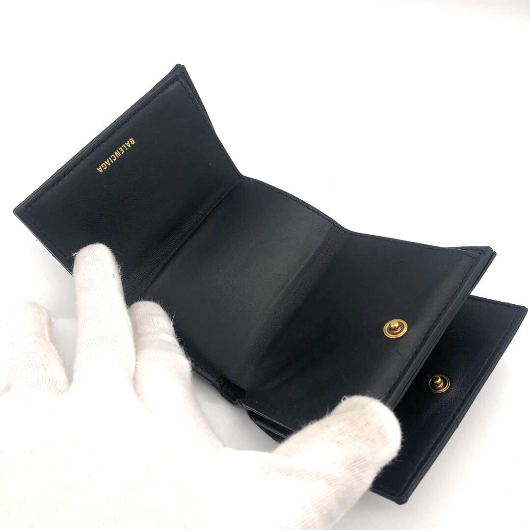 未使用級✨バレンシアガ CRUSH レザー　三つ折り財布 ブラック