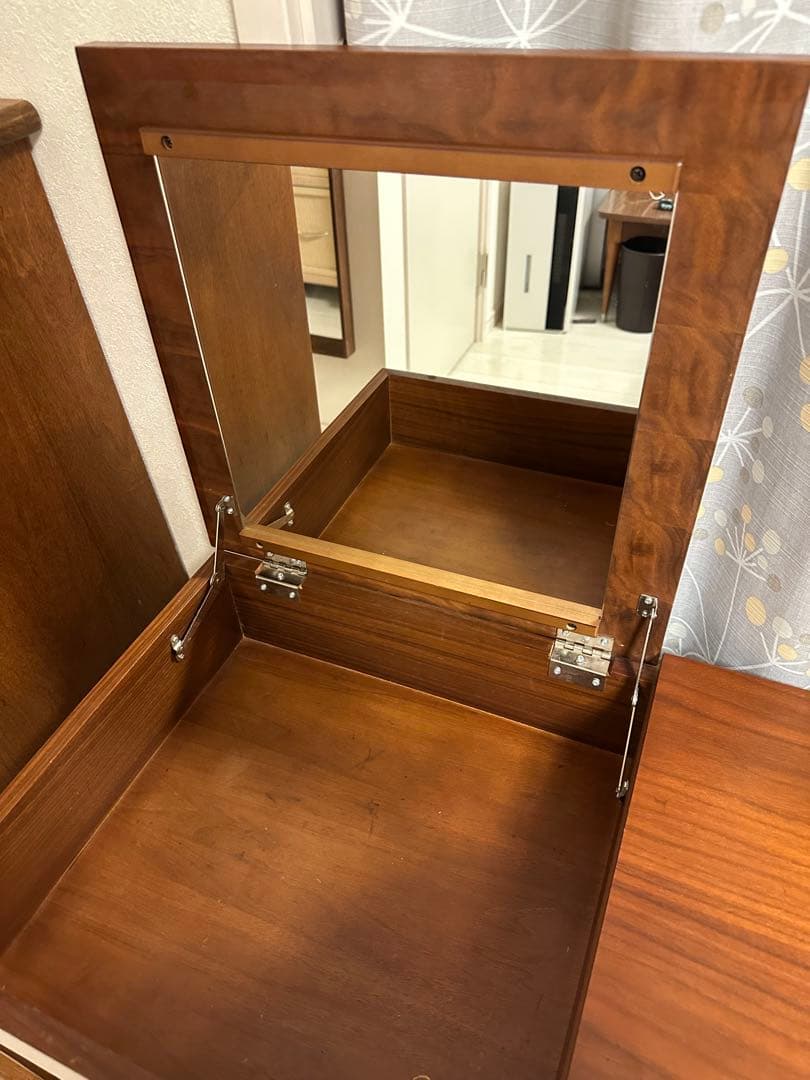 ふ*み様 emo. エモ ドレッサー ウォルナット　ミッドセンチュリー