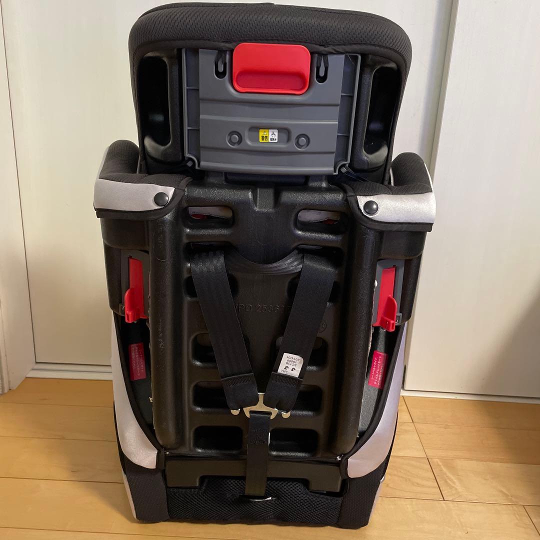 アップリカ　チャイルド&ジュニアシート　エアグルーヴ