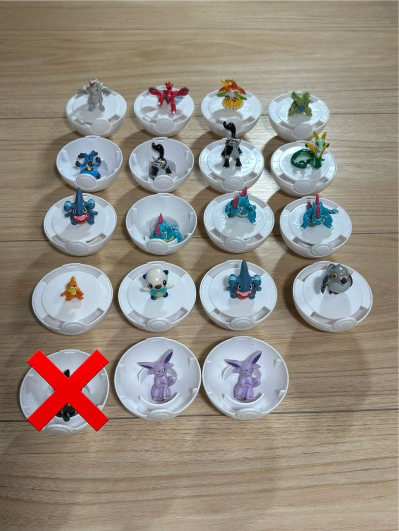 ポケモン チュッパサプライズ 18体