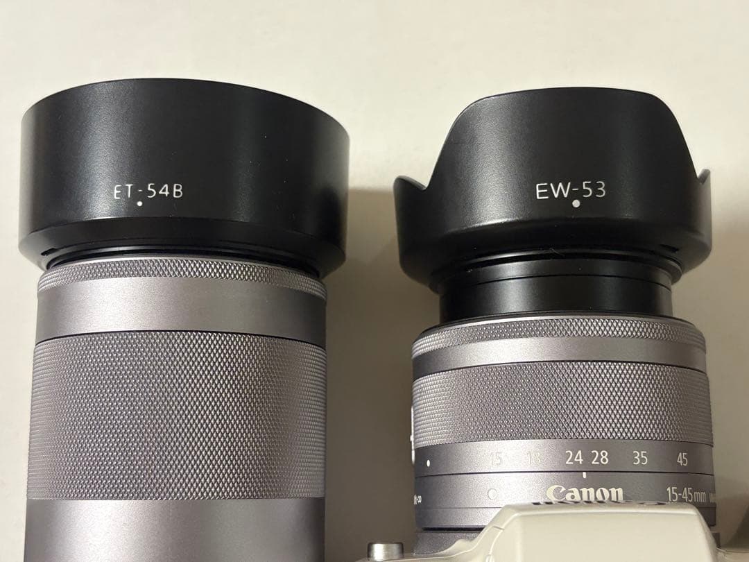 M*i様 【極美品】Canon EOS Kiss M ダブルズームキット ホワイ