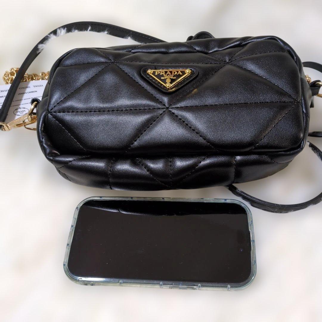 PRADA ブラック キルティング ショルダーバッグミニ