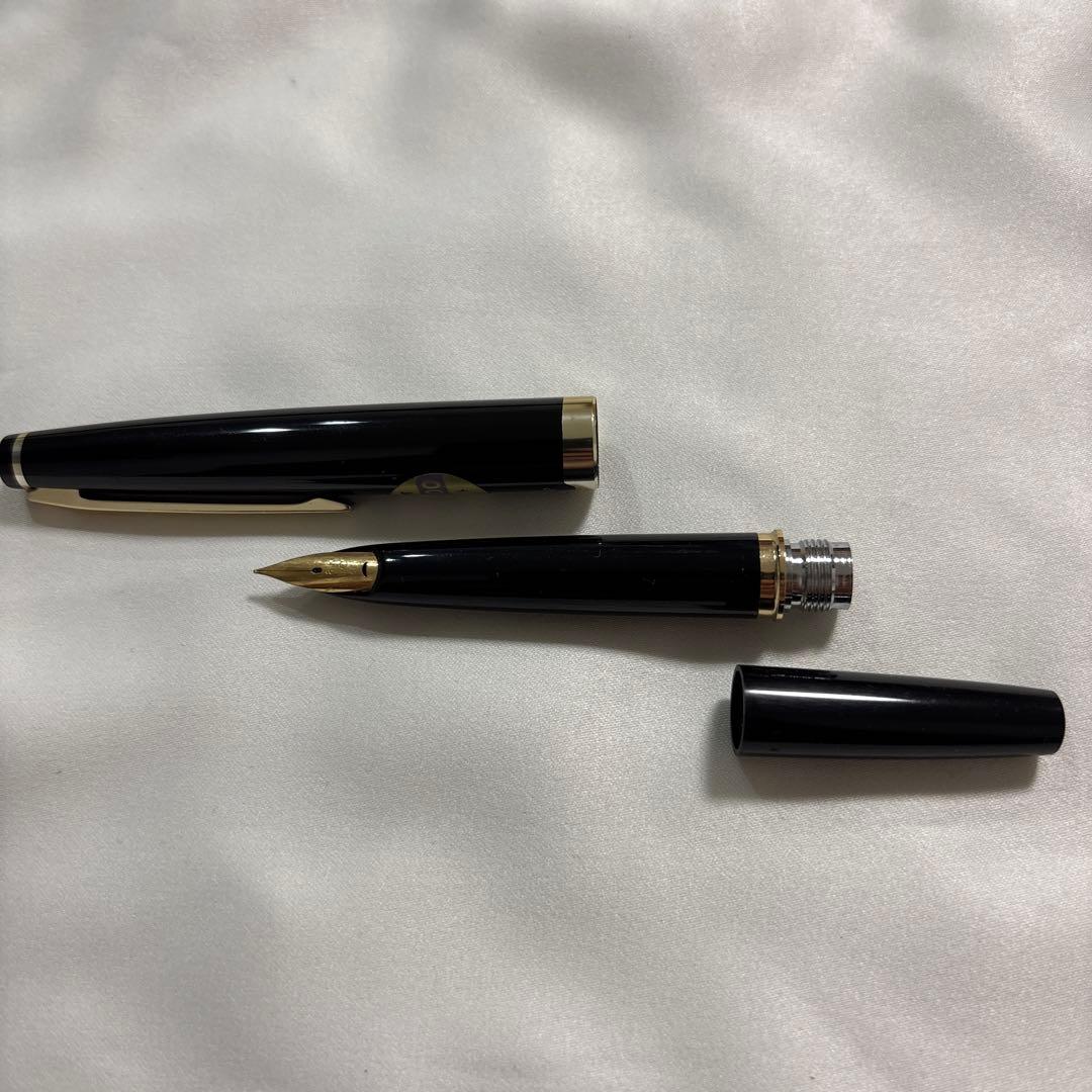 PILOT '70s新品 Elite 万年筆 18K SOFT S