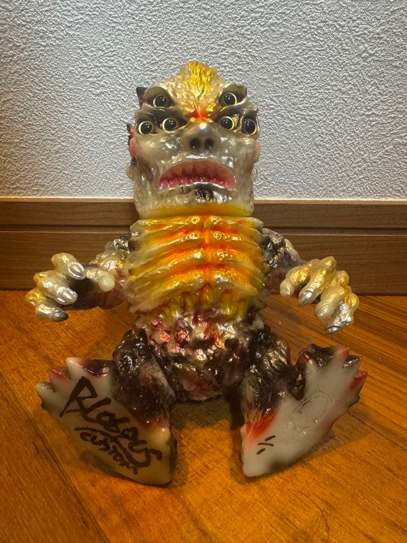 mutant vinyl hardcore ワンオフSLUDGIE DEMONS