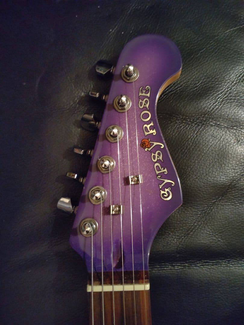 GYPSY ROSE ストラトタイプ エレキギター