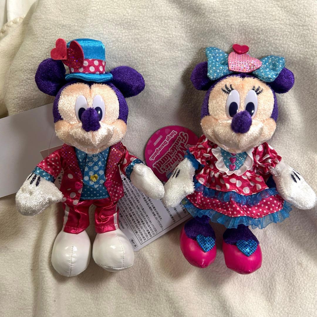 ディズニーパルパルーザ　ミッキーとミニー　ぬいぐるみバッジ　セット