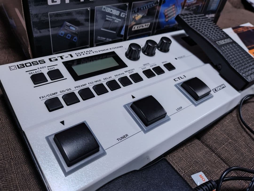 BOSS GT-1 　専用アダプタPSA-100S・GT-1の教科書　箱付き