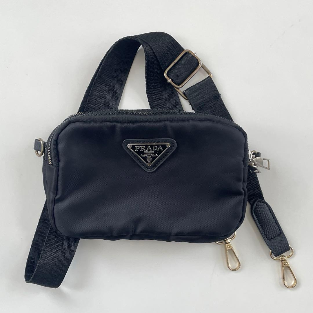 PRADA ブラック ショルダーバッグ ノベルティ