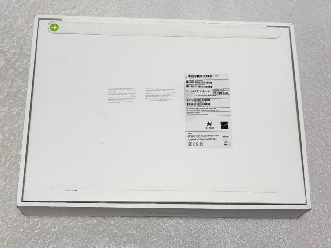 バッテリー100%　MacBook Pro 14 M2Pro 16GB 1TB