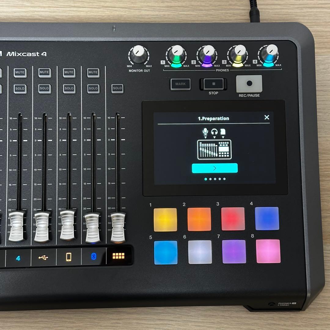 TASCAM Mixcast 4 タスカム ポッドキャスト制作ワークステーション