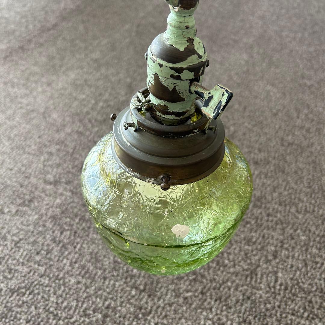 エンボス加工 グリーンガラス ペンダントライト