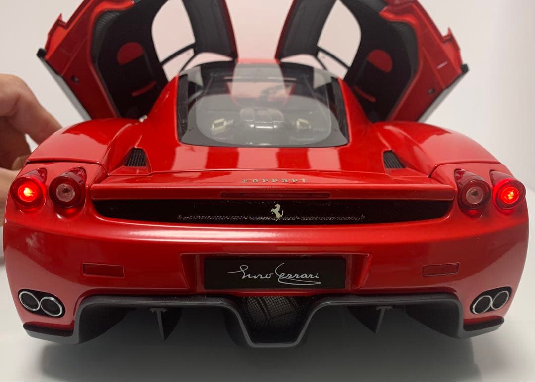 デアゴスティーニ　エンツォフェラーリ　1/10