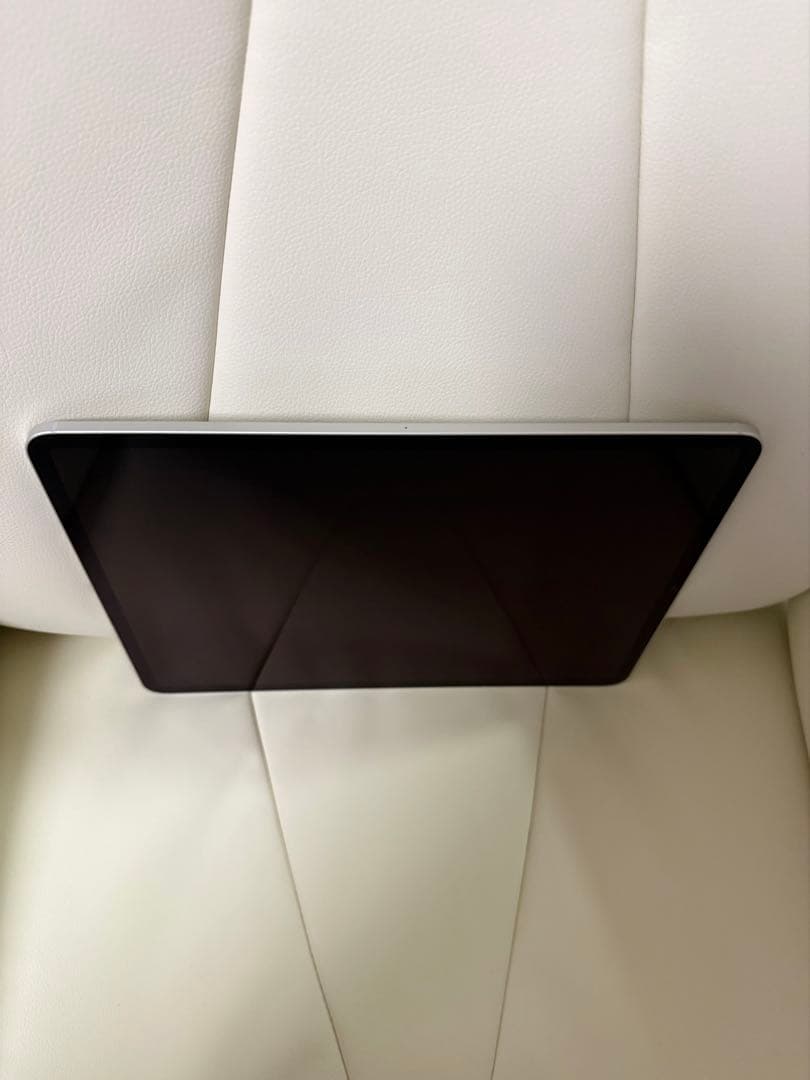 Apple iPadpro 第4世代 12.9インチ シルバー