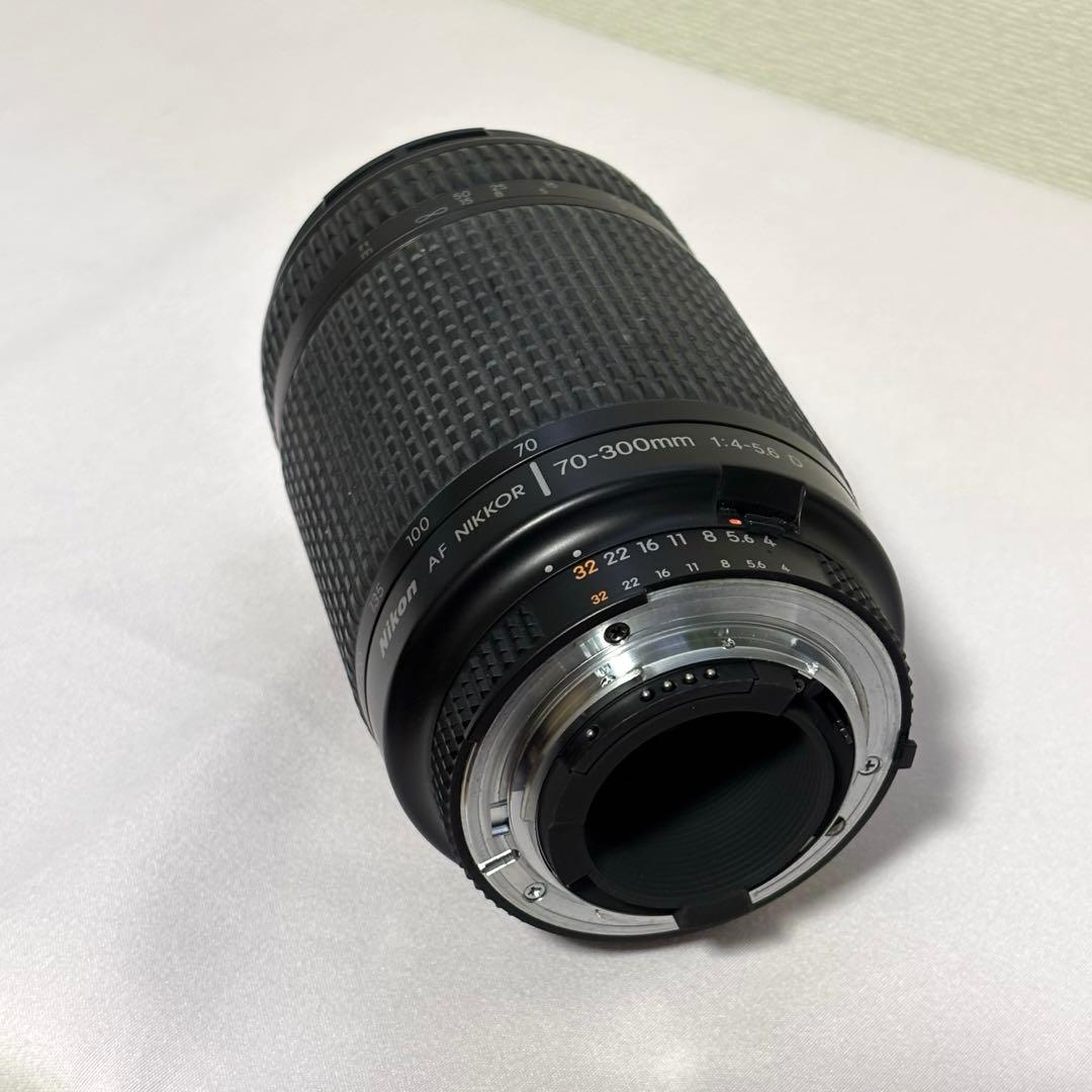 美品 ニコン Nikon AF NIKKOR 70-300mm