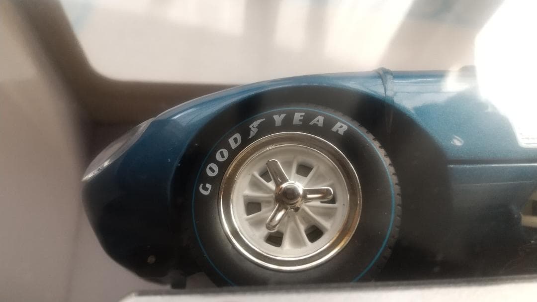 CMR111 1/18 シェルビー コブラ デイトナ クーペ