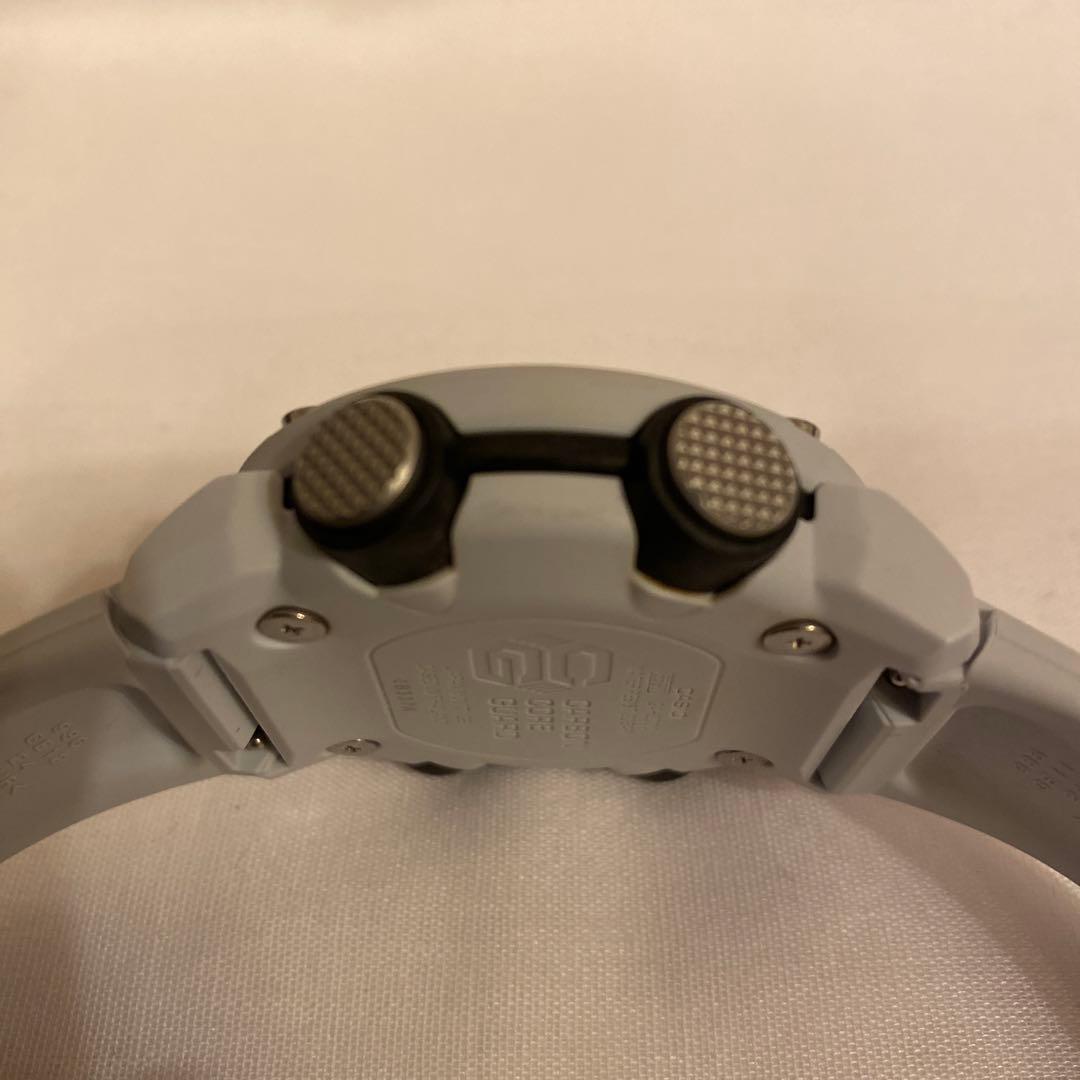 【美品】CASIO G-SHOCK アナデジ腕時計 ライトグレー　箱付き