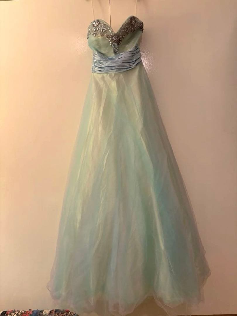 ビジューつき　カラーロングドレス