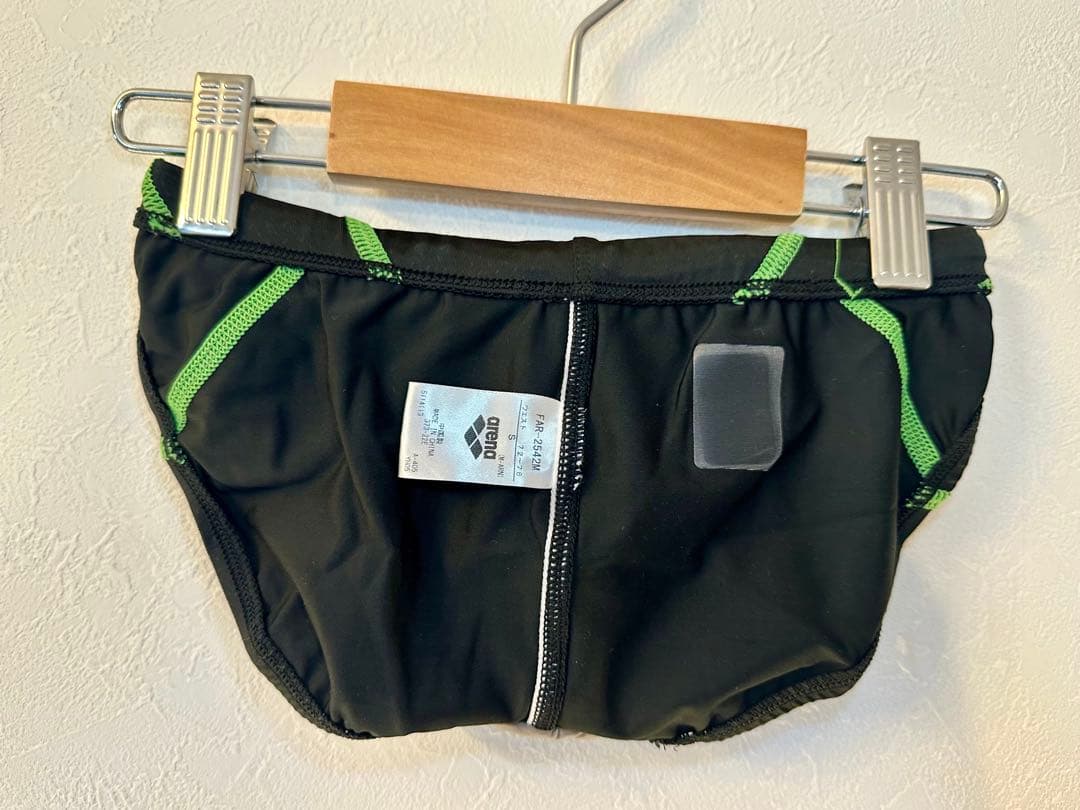 ジ*1様 arena メンズ 競パン Sサイズ　【ブラック×グリーン