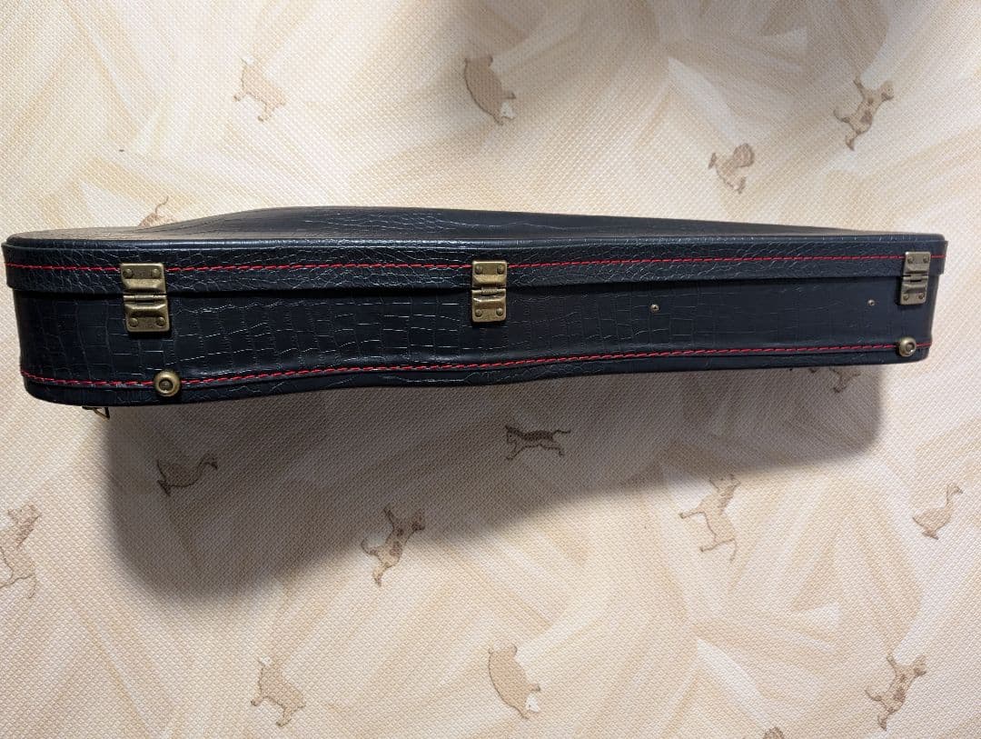 【新品】クロコダイル模様押し革製、木製バイオリンケース